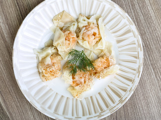 Shrimp wanton