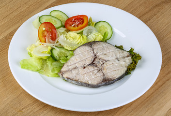 Grilled tuna steak