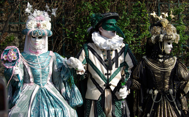 Trois masques du carnaval vénitien © JFBRUNEAU