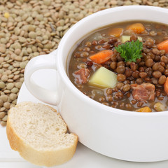 Linsensuppe mit viele Linsen Suppe Nahaufnahme gesunde Ernährun