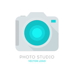 Photo logo design concept. Photography studio, photographer, photo logo template. Photo cam logo design. Clean and modern style corporate identity. Vector element