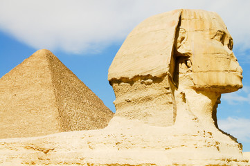 Sphinx & Pyramid - Giza - Egypt