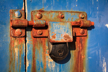old rust keylock