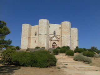 Fototapeta na wymiar Castel del Monte - Andria - Puglia
