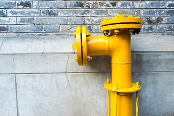 Yellow pipe