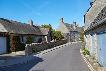 Fototapeta na wymiar Walking through a typical English village in Summer