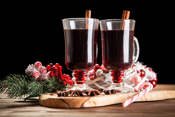 Mulled wine with cinnamon and orange