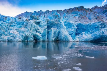 Crédence de cuisine en verre imprimé Glaciers Iceberg géant et banquises