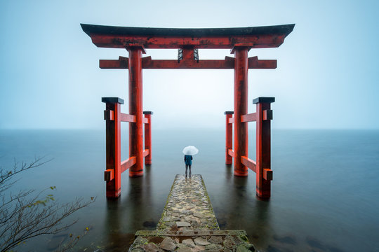 Fototapeta Świątynia Hakone w Japonii