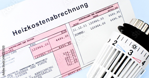 "Heizkostenabrechnung mit Heizkörperthermostat" Stockfotos ...