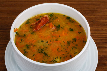 Pea soup with ribs
