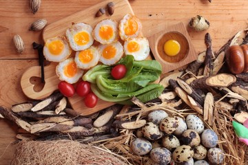 Quail eggs and fried quail eggs of delicious.
