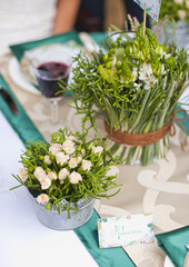 Wedding table arrangement 