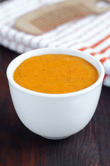 Cosmetic mask (scrub) in a bowl