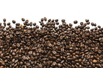Obraz premium coffee beans on a white background