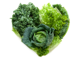 Légumes verts en forme de coeur