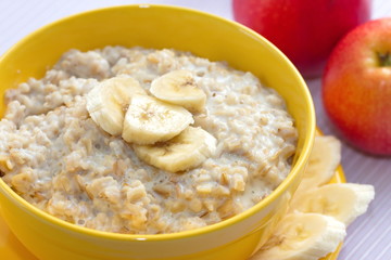 Oatmeal with fruit for breakfast