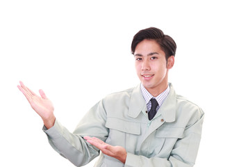 案内する労働者