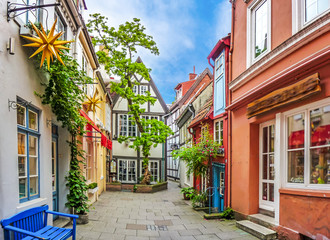 Colorful houses in historic Schnoorviertel in Bremen, Germany - obrazy, fototapety, plakaty