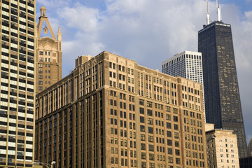 Obraz premium Chicago - buildings along Gold Coast