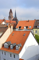 Saarbr&uuml;cken Zentrum mit Rathausturm St Johann