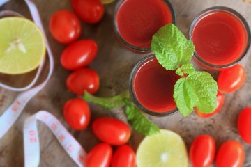 fresh tomatoes with juices