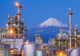 Fototapeta premium Mountain Fuji and Japan industry zone from Shizuoka prefecture..