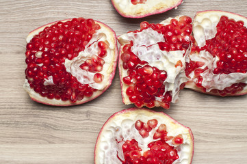 The garnet divided into parts on the table.