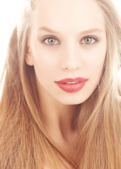 Naklejka premium Portrait of young blond woman.