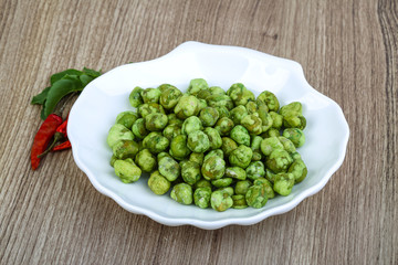 Wasabi peas