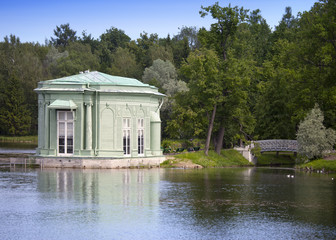 Fototapeta na wymiar Venus pavilion in park, 1793 year. Gatchina. Petersburg. Russia.