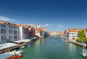 Fototapeta na wymiar View of the Grand Canal and facades of medieval houses, Venice