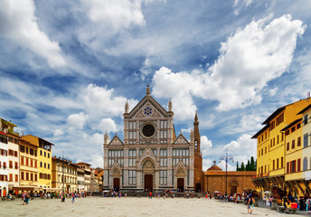 Fototapeta premium The Basilica di Santa Croce on square of the same name, Florence