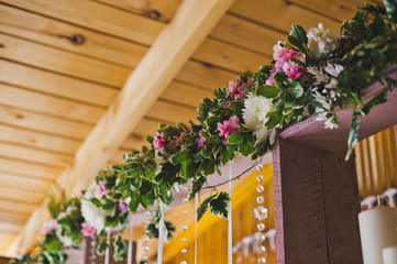 Flowers on the ceiling of the hall 4152.