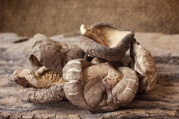 Dried shiitake mushroom