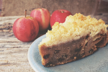 Apple cake
