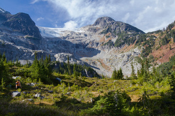 Fototapeta na wymiar Hiking up the Sky Walk trail in Whistler British Columbia in the fall season 