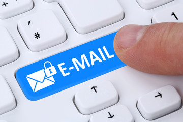 Verschlüsselte sichere E-Mail Email Mail senden im Internet