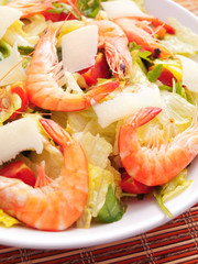 Salad with shrimps and parmesan cheese