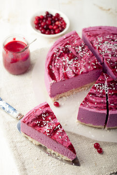 Raw Vegan Berry Cheesecake Gluten Free