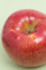 リンゴ　シナノスイート