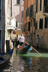 Fototapeta na wymiar Эта незабываемая и романтичная Венеция