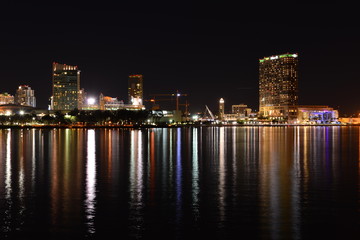 Fototapeta na wymiar San Diego night skyline on a November evening.