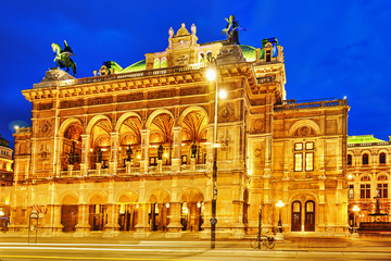 Fototapeta premium Vienna State Opera is an opera house.It is located in the centre