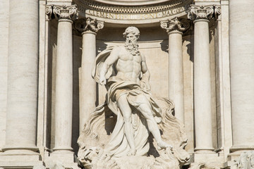 Fototapeta na wymiar Statua di Oceano alla Fontana di Trevi, Roma