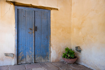 Fototapeta na wymiar Traditional old house courtyard