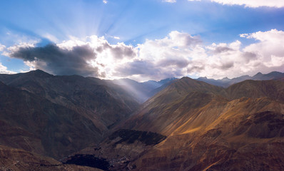 Fototapeta premium High mountain road in Himalayas