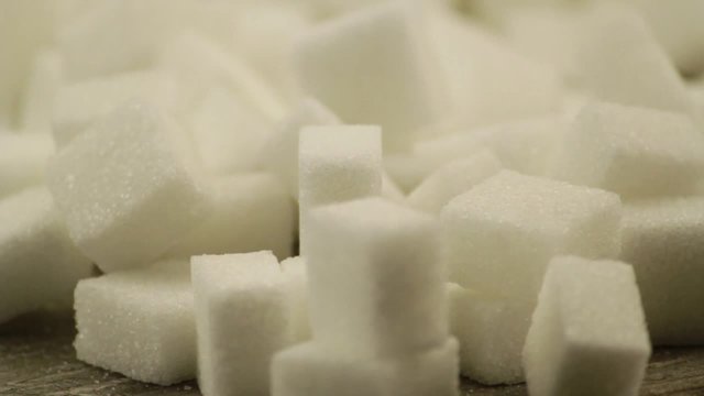 Video mit vielen W&uuml;rfelzucker St&uuml;cken