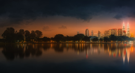 Fototapeta premium Kuala Lumpur night Scenery, The Palace of Culture