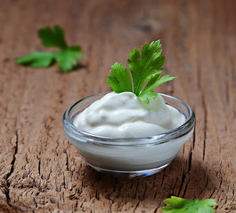 Bowl of dip sauce with parsley